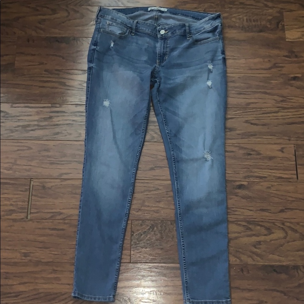 Hollister women’s jean mid-rise 15R w32 L31